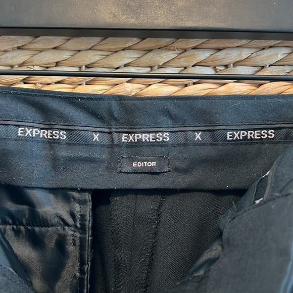 Express Vintage Editor Flare Mid-Rise Woven Dress Pant Trouser, 9/ 10 - Picture 9 of 10